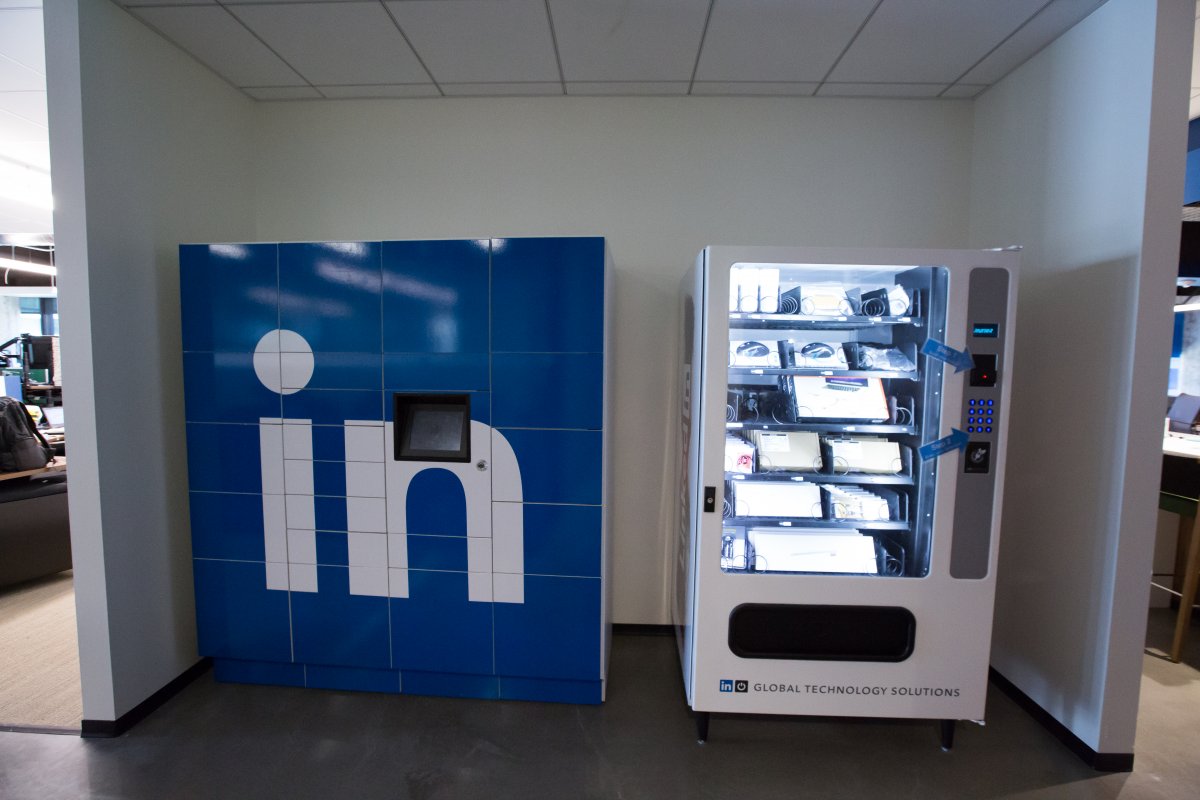 heres-a-vending-machine-if-you-need-new-gear-to-do-your-job-weve-seen-these-at-facebook-also-but-the-screen-in-the-middle-of-the-linkedin-logo-is-a-nice-touch