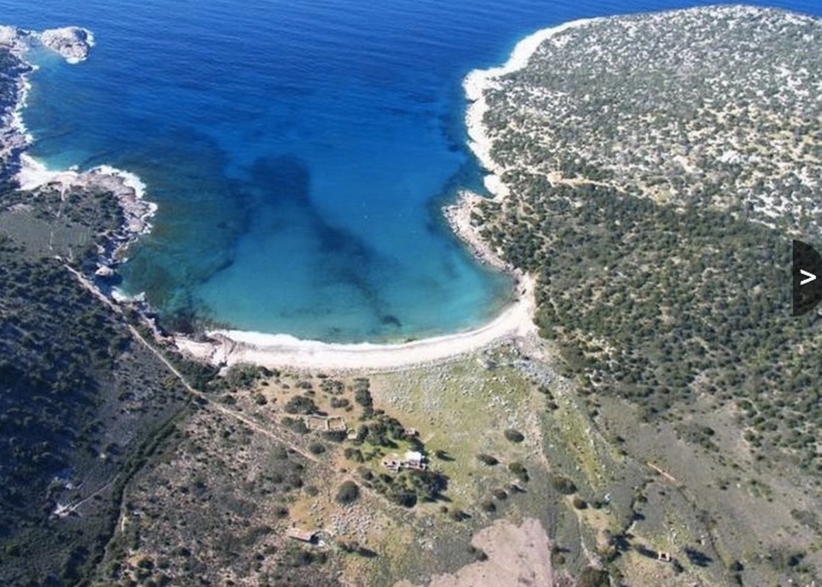 algumas ilhas gregas estão à venda e os preços não são nada absurdos